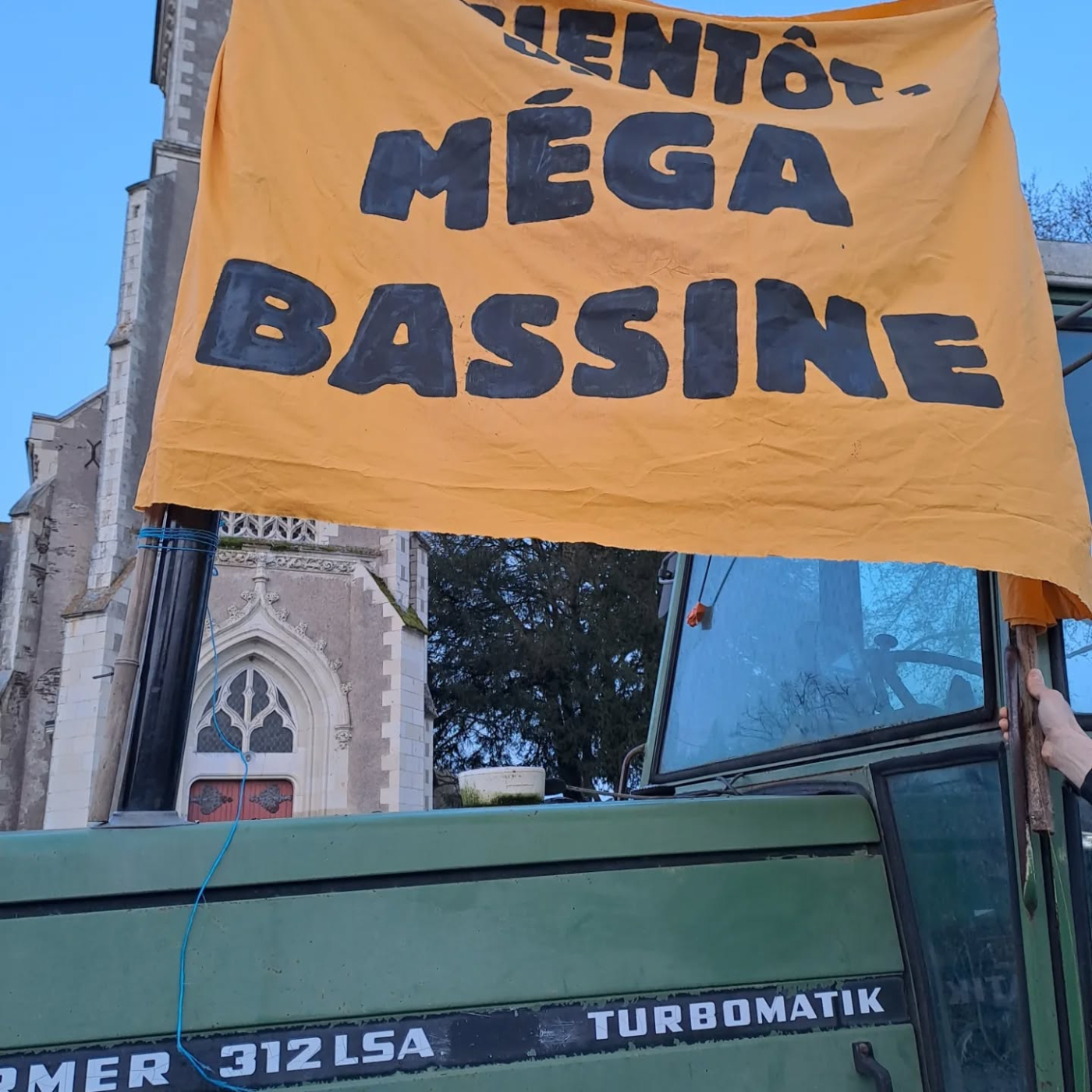 Topette! + Confédération paysanne Topette! + Topette! + Confédération paysanne