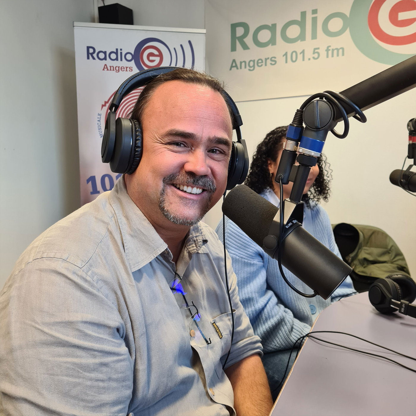 Les voies de l'éco du 30 11 2022 - avec Alexis Desjeux et l'interclub Anjou le magazine des entrepreneurs de l&#039;anjou Les voies de l'éco du 30 11 2022 - avec Alexis Desjeux et l'interclub Anjou