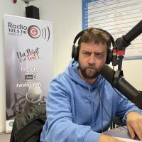 Adrien Capte Rien Adrien capte rien